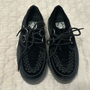 Black Velvet Tuck Creeper Shoes